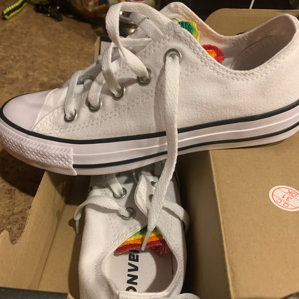 Brand New Converse with rainbow peak a boo tongue size 5 women’s